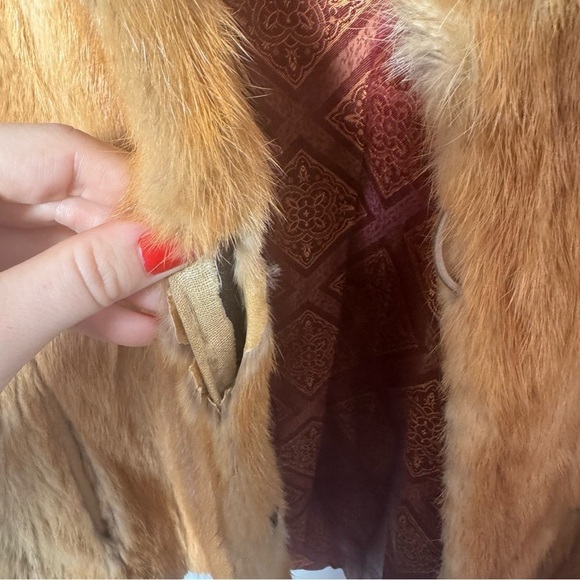 Luxurious vintage red fox fur coat - Picture 5 of 8